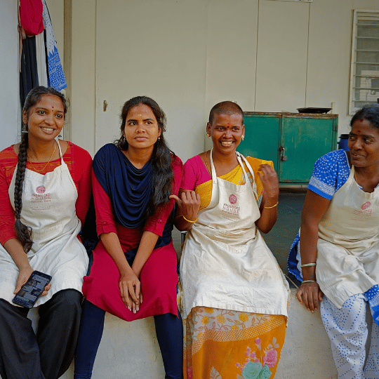 CONSCIOUS EXPLORER: kūno prausiklis ir šampūnas viename – probiotinė muilo plytelė