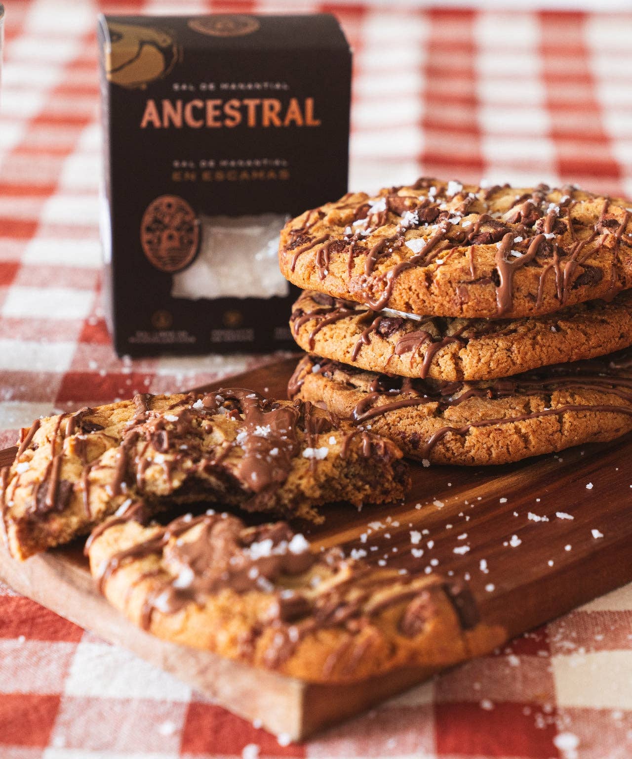 Ypatingo grynumo šaltinio druskos dribsniai | Ancestral 125g