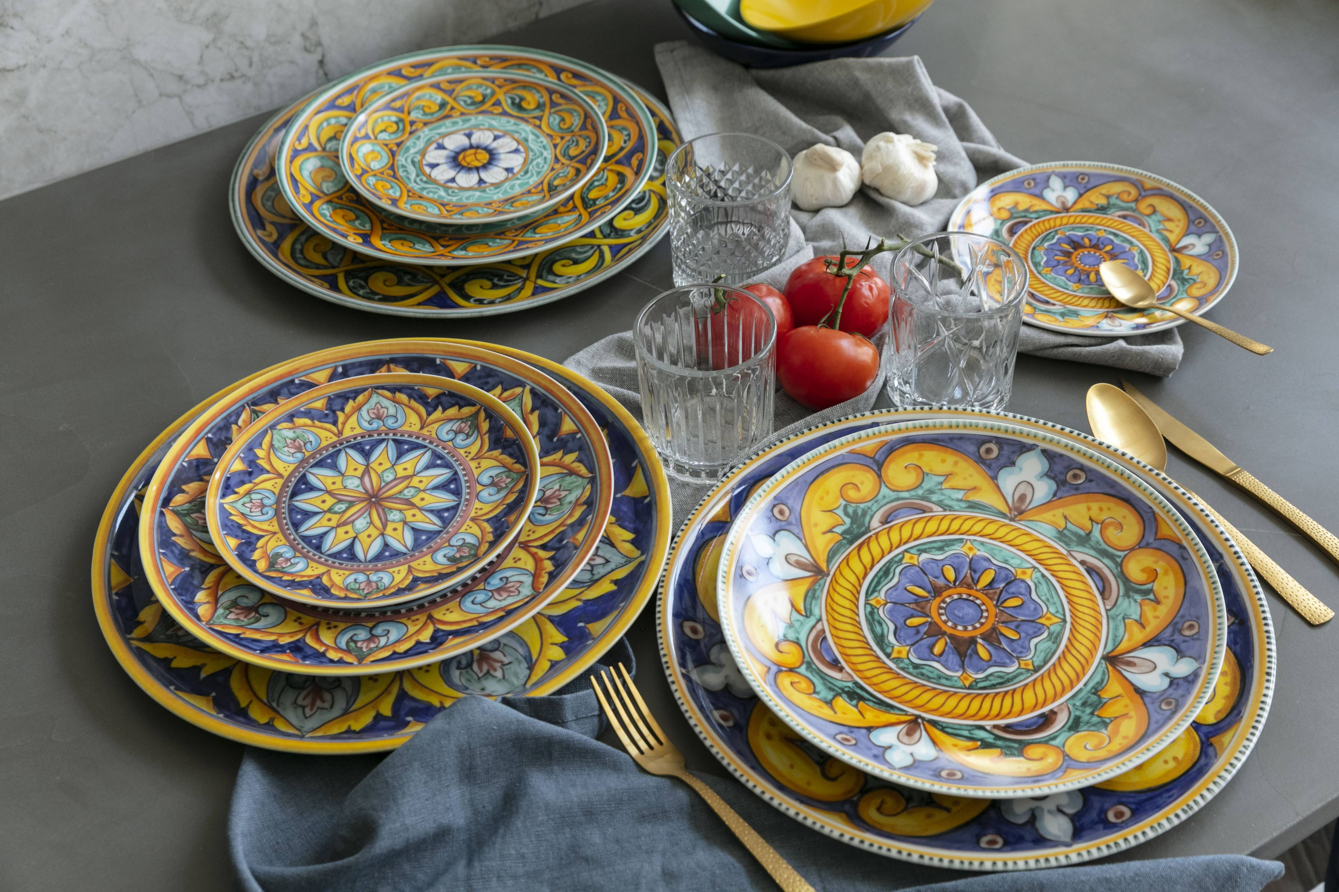 Scilla pizza/serving plate 33 cm, assorted (2 pcs) VdE Tivoli 1996