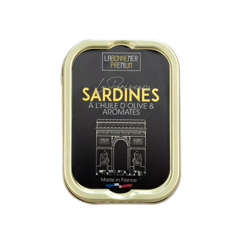 Sardinės alyvuogių aliejuje su prieskoniais | „La Parisienne“ – priekinis vaizdas | Beata Nicholson