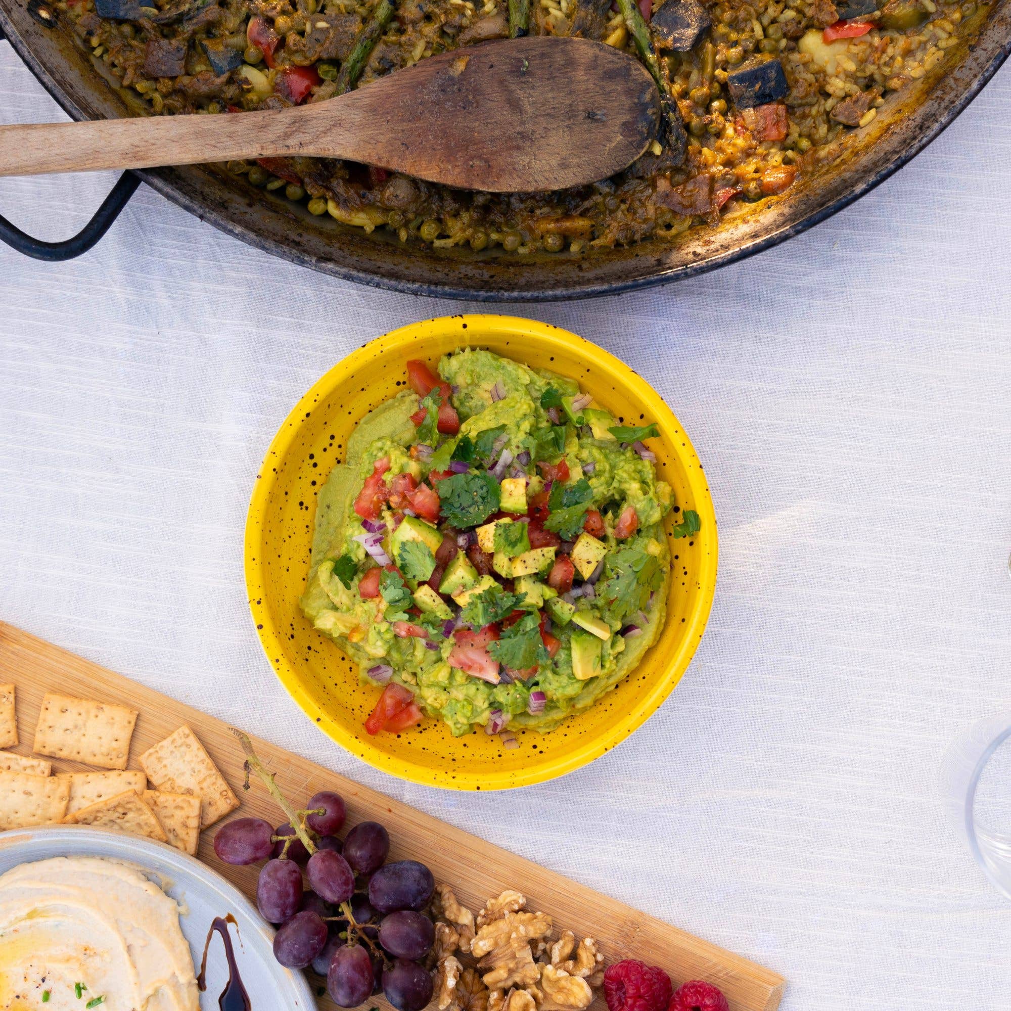 Vidutinio dydžio keraminė maisto tarkavimo lėkštė / Cinamonas