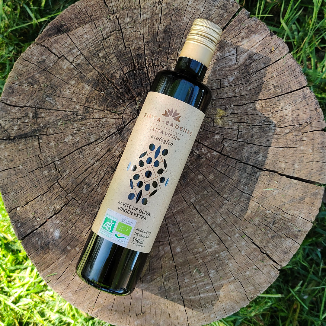 Populiarusis ekologiškas - tinka ir kepimui (Picual)🌱 Finca Badenes – detalės vaizdas | Beata Nicholson