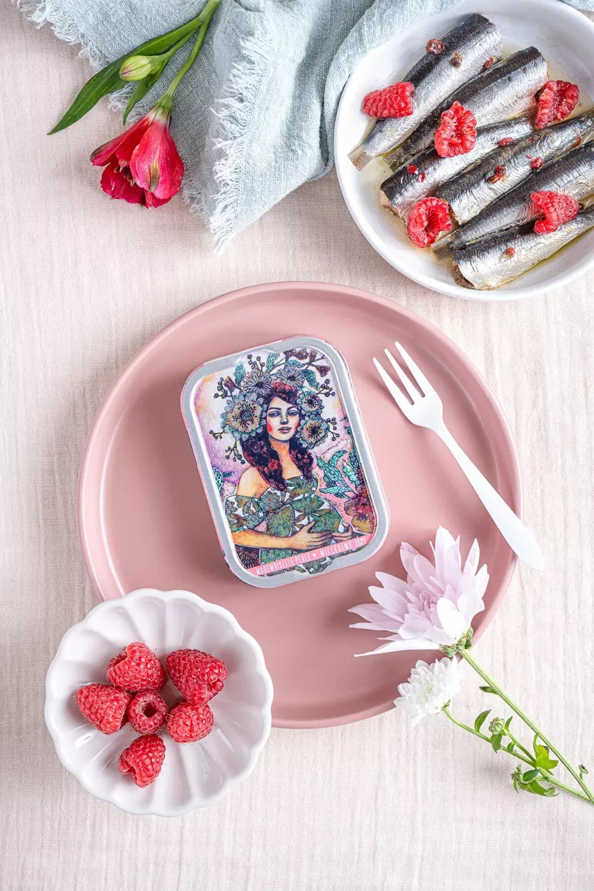 Derliaus sardinės 2023 m. COSSAIS „Džiugios naujienos iš Melle Perle“