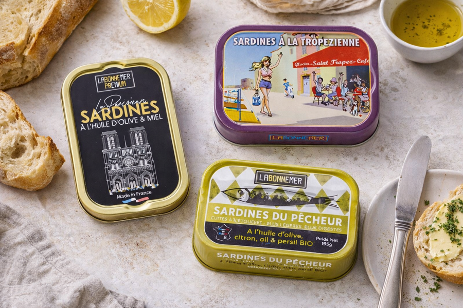 Prancūziškų sardinių rinkinys – priekinis vaizdas | Beata Nicholson