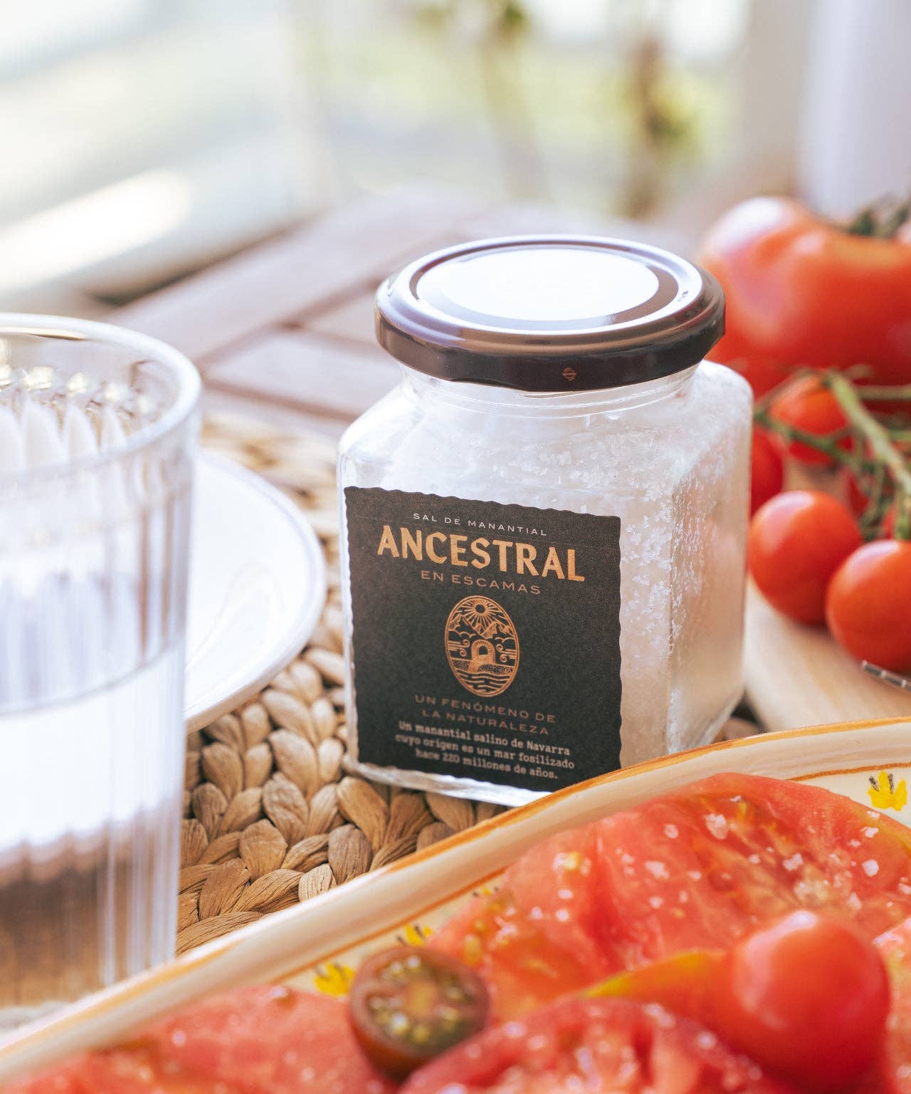 Ypatingo grynumo šaltinio druskos dribsniai | Ancestral 125g