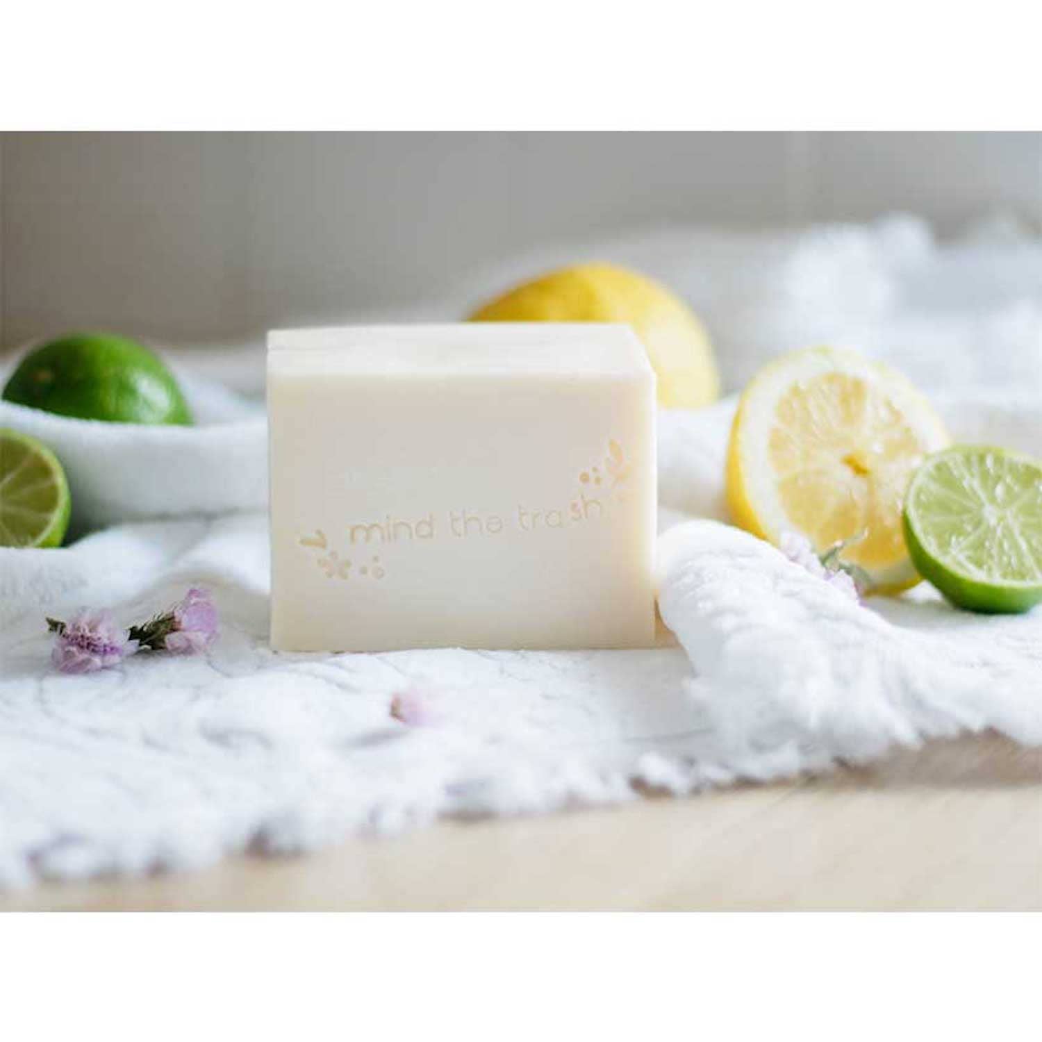 Rankų darbo indų muilas „Mind The Trash“ – mėta ir citrina