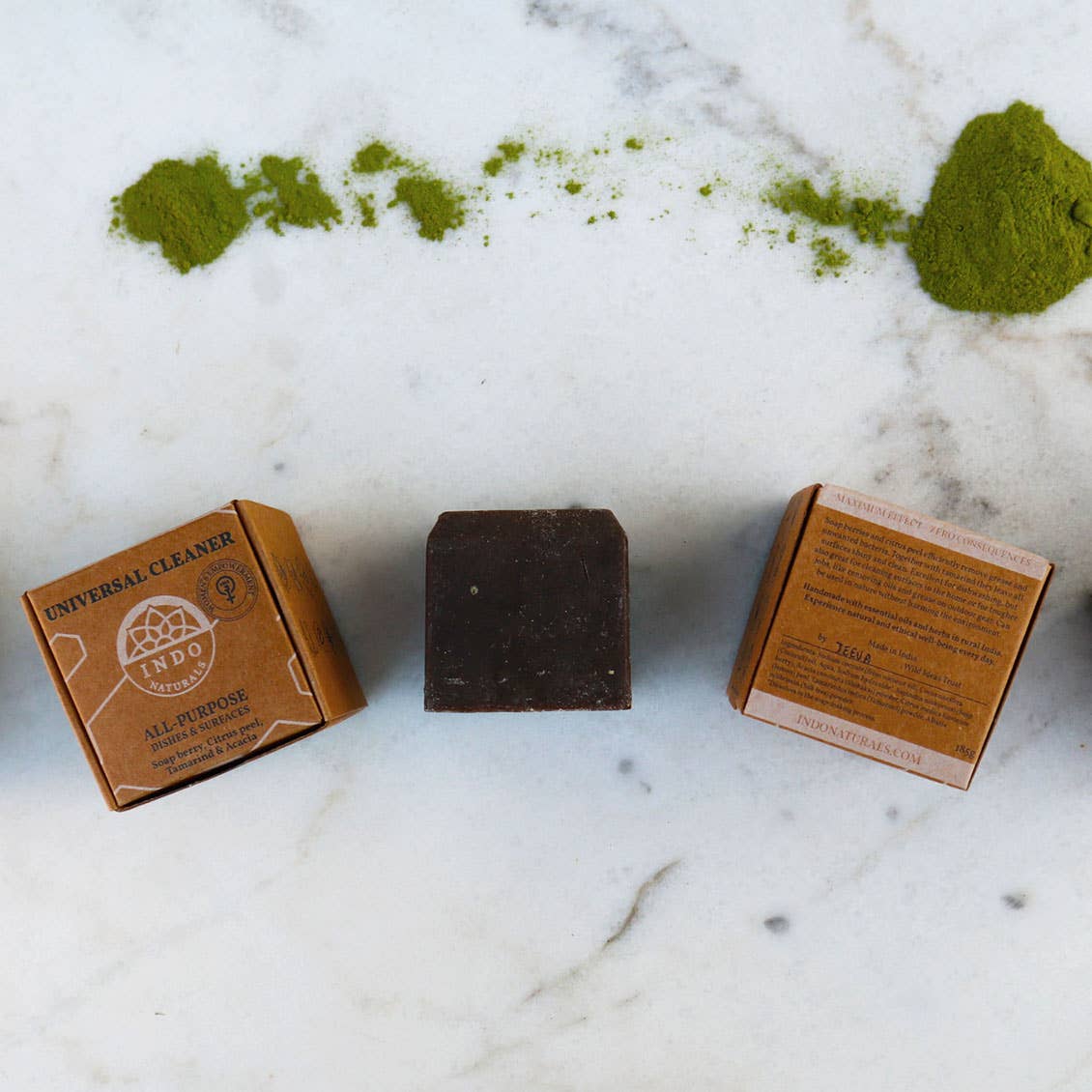 UNIVERSALUS VALIKLIS: Natūralus indų ir paviršių valymo muilo kubas