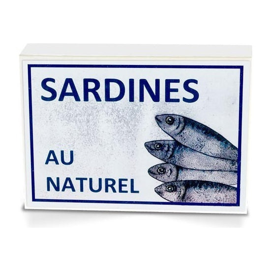 Sardinės savo sultyse | kolekcinė dėžutė | CAPITAINE NAT – produkto nuotrauka | Beata Nicholson